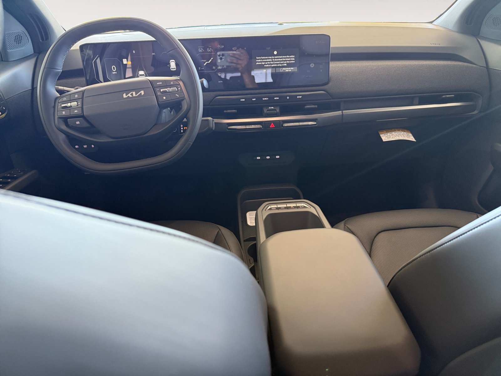 New 2027 Kia EV3 Land FWD image 15