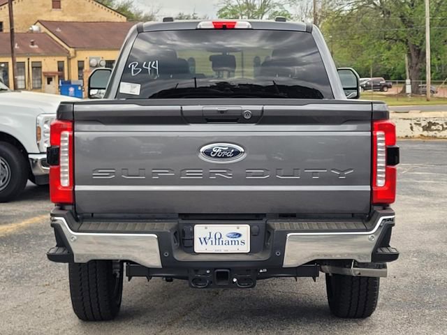 New 2026 Ford F250 Lariat image 4