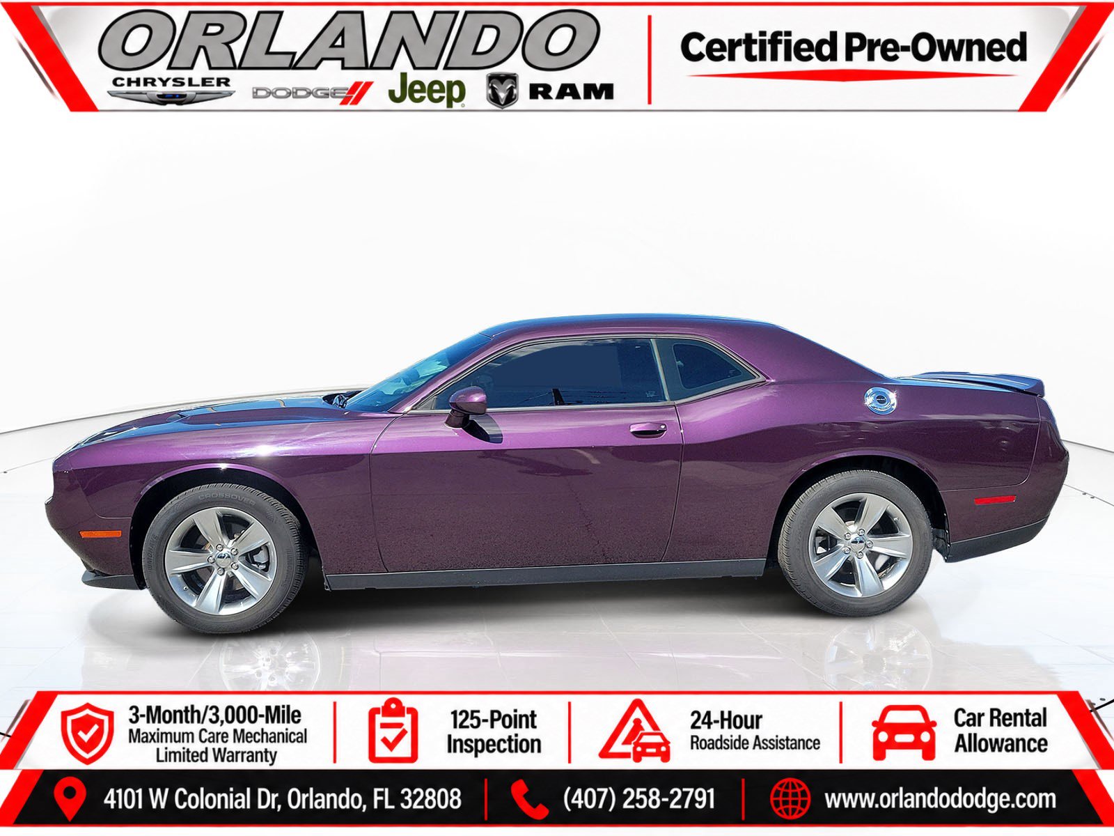 Certified 2022 Dodge Challenger SXT RWD image 4