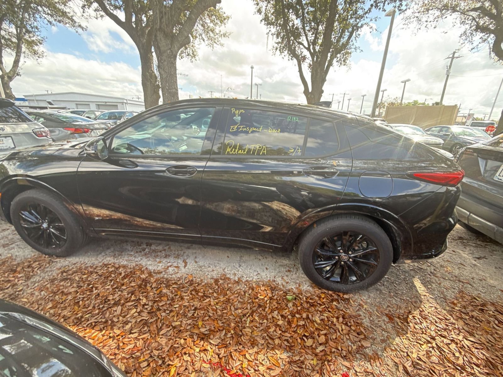 Used 2025 Buick Envista Sport Touring image 8