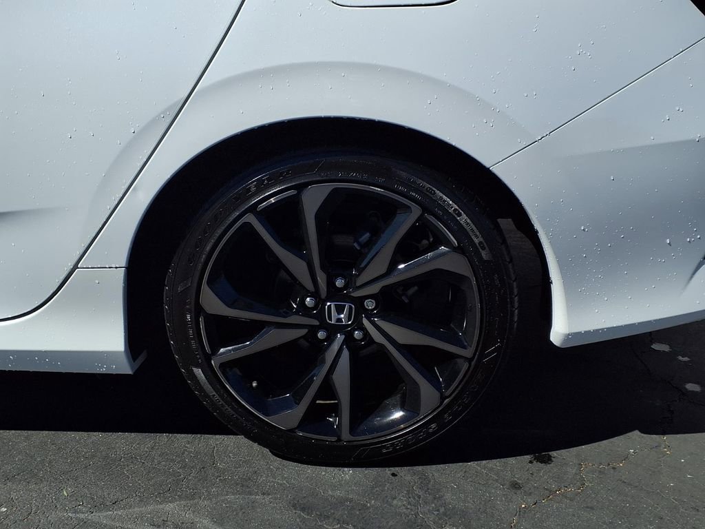 Used 2020 Honda Civic Sport image 4