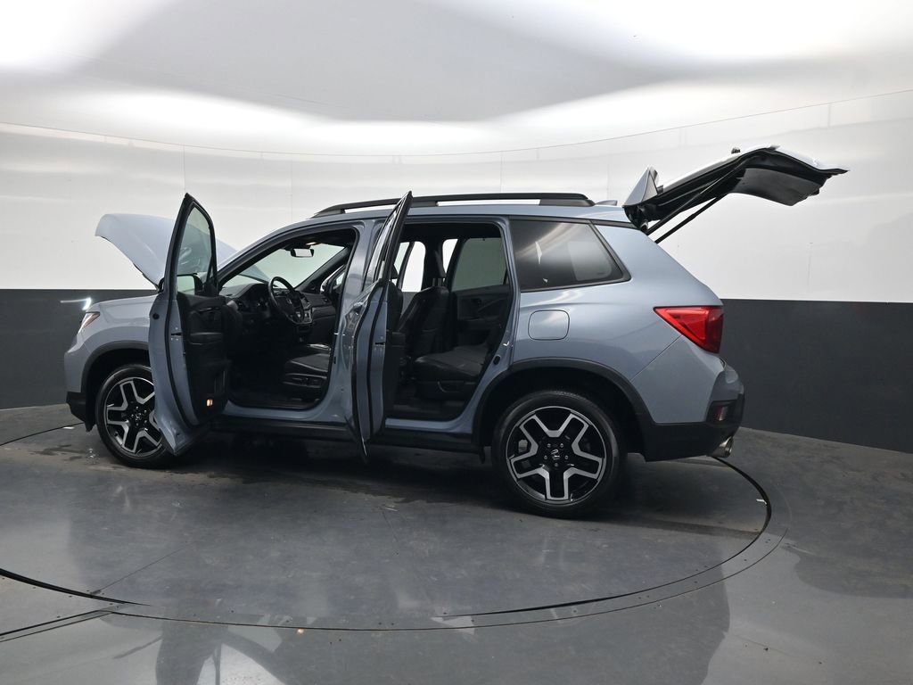 Used 2023 Honda Passport Elite image 35