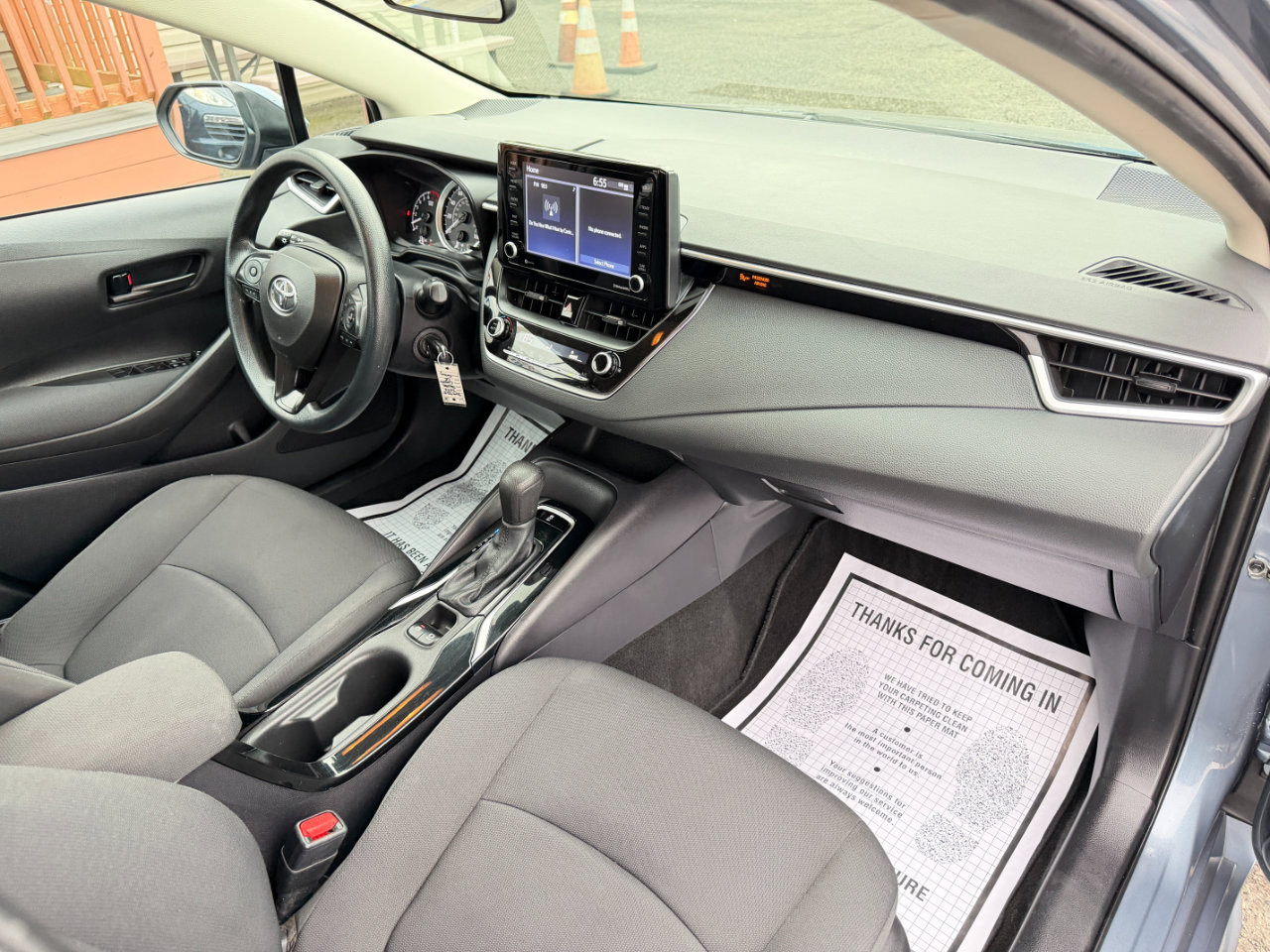 Used 2022 Toyota Corolla LE image 35