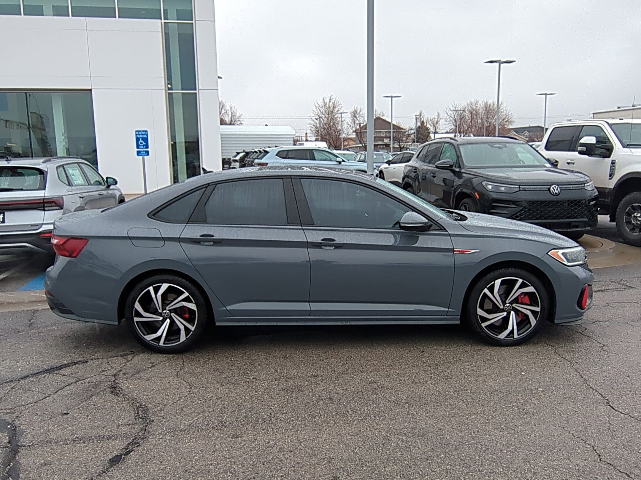 Used 2022 Volkswagen Jetta GLI Autobahn image 2