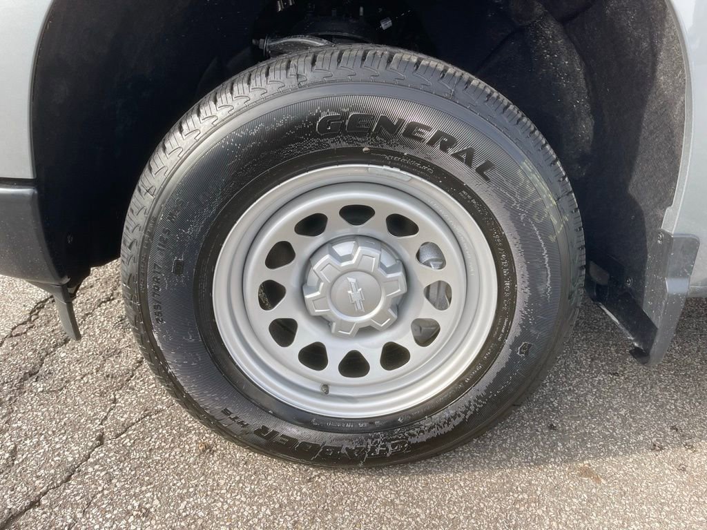 New 2026 Chevrolet Silverado 1500 W/T image 27