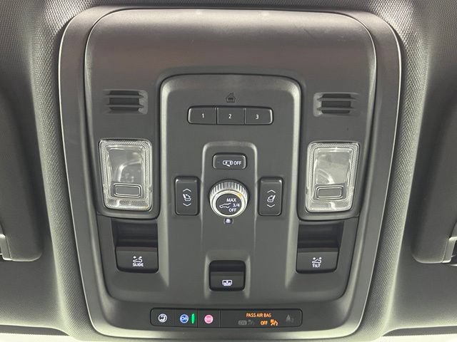 Used 2023 GMC Yukon AT4 w/ LPO, Floor Liner Package AWD/4WD image 20