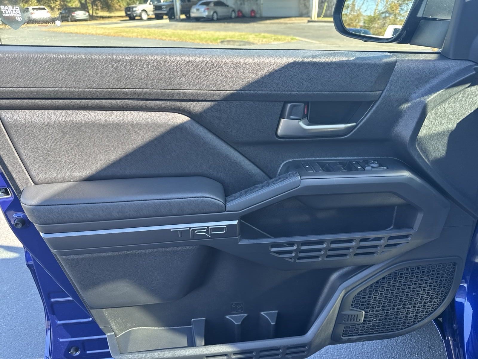 New 2024 Toyota Tacoma TRD Sport w/ TRD Sport Premium Package AWD/4WD image 24