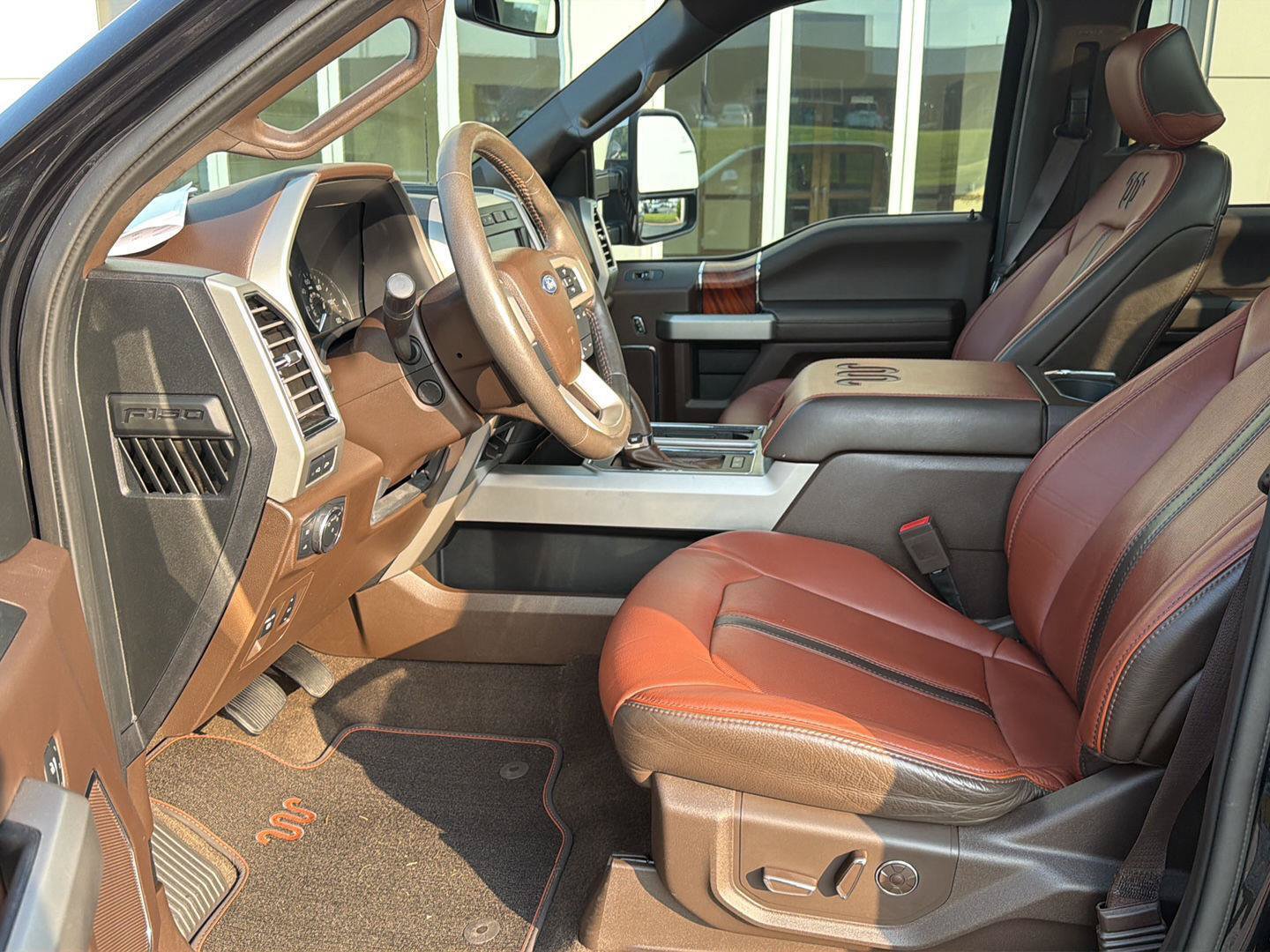 Used 2019 Ford F150 King Ranch w/ Equipment Group 601A Luxury AWD/4WD image 10