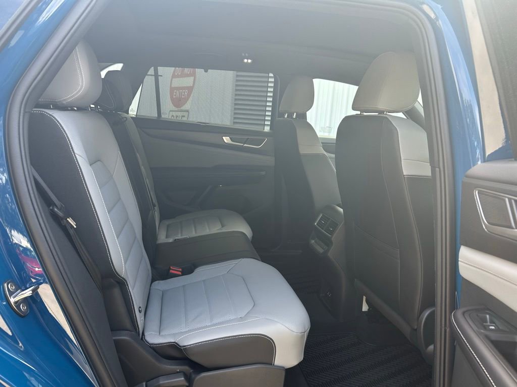New 2026 Volkswagen Atlas Cross Sport SEL R-Line image 39
