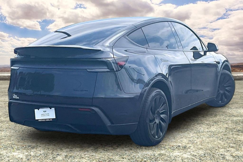 Used 2026 Tesla Model Y AWD image 5