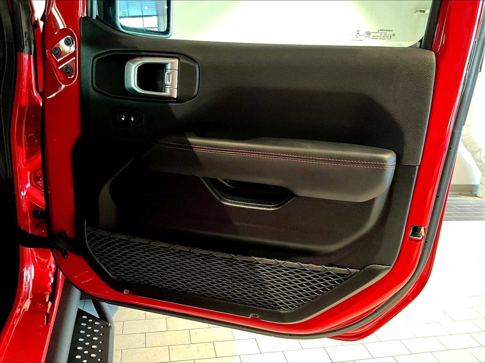 Used 2021 Jeep Gladiator Rubicon image 27