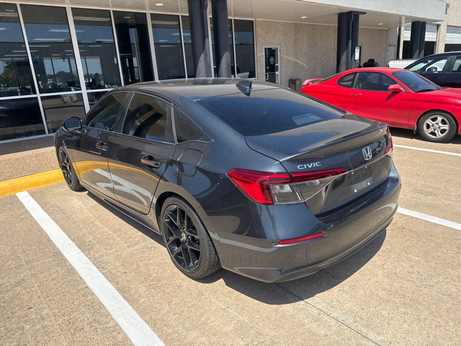 Used 2024 Honda Civic Sport image 5