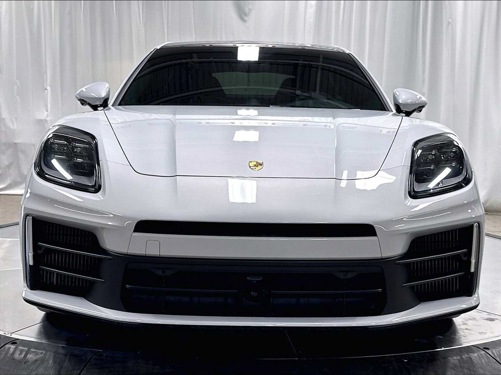 Used 2025 Porsche Panamera 4 AWD/4WD image 12