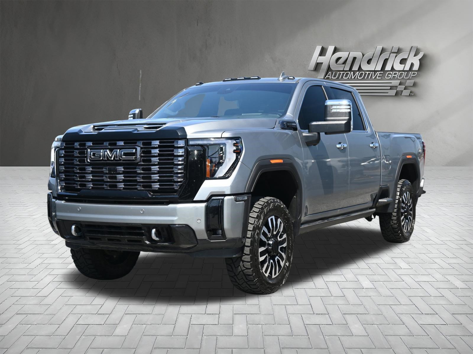 Used 2025 GMC Sierra 2500 Denali Ultimate w/ Max Trailering Package image 8