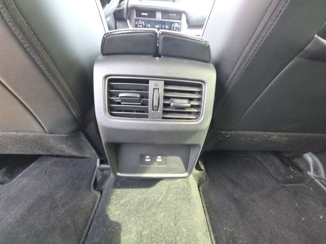 Used 2025 Nissan Rogue SV w/ SV Premium Package image 25