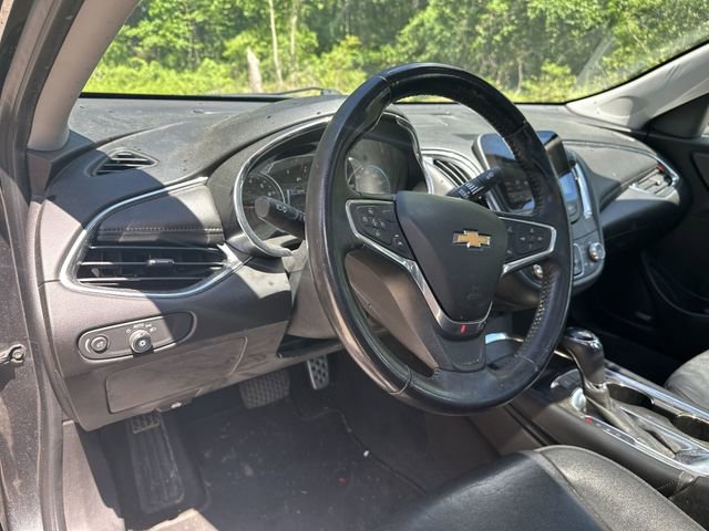Used 2016 Chevrolet Malibu LT w/ Leather Package FWD image 12