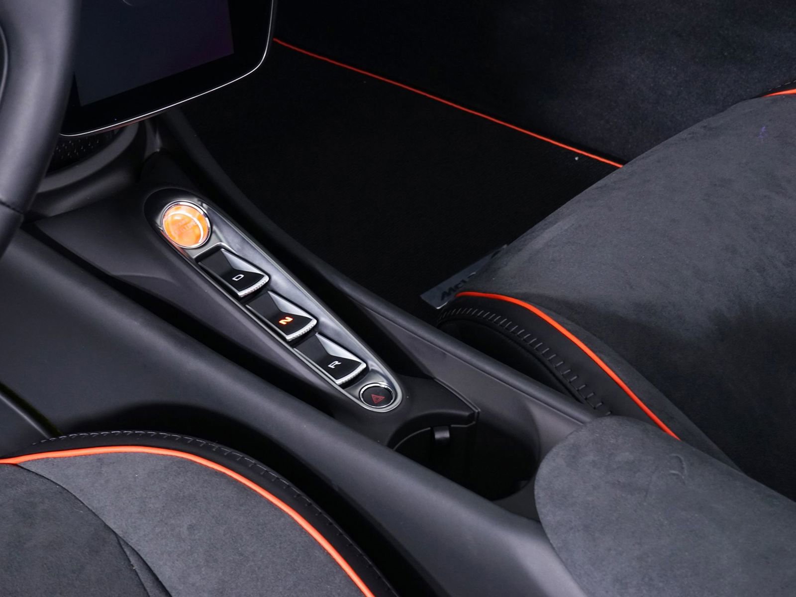 New 2026 McLaren Artura Spider image 31