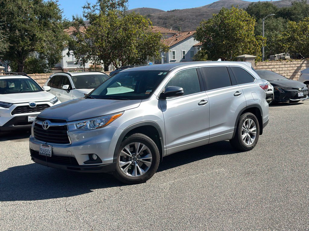 Used 2016 Toyota Highlander LE