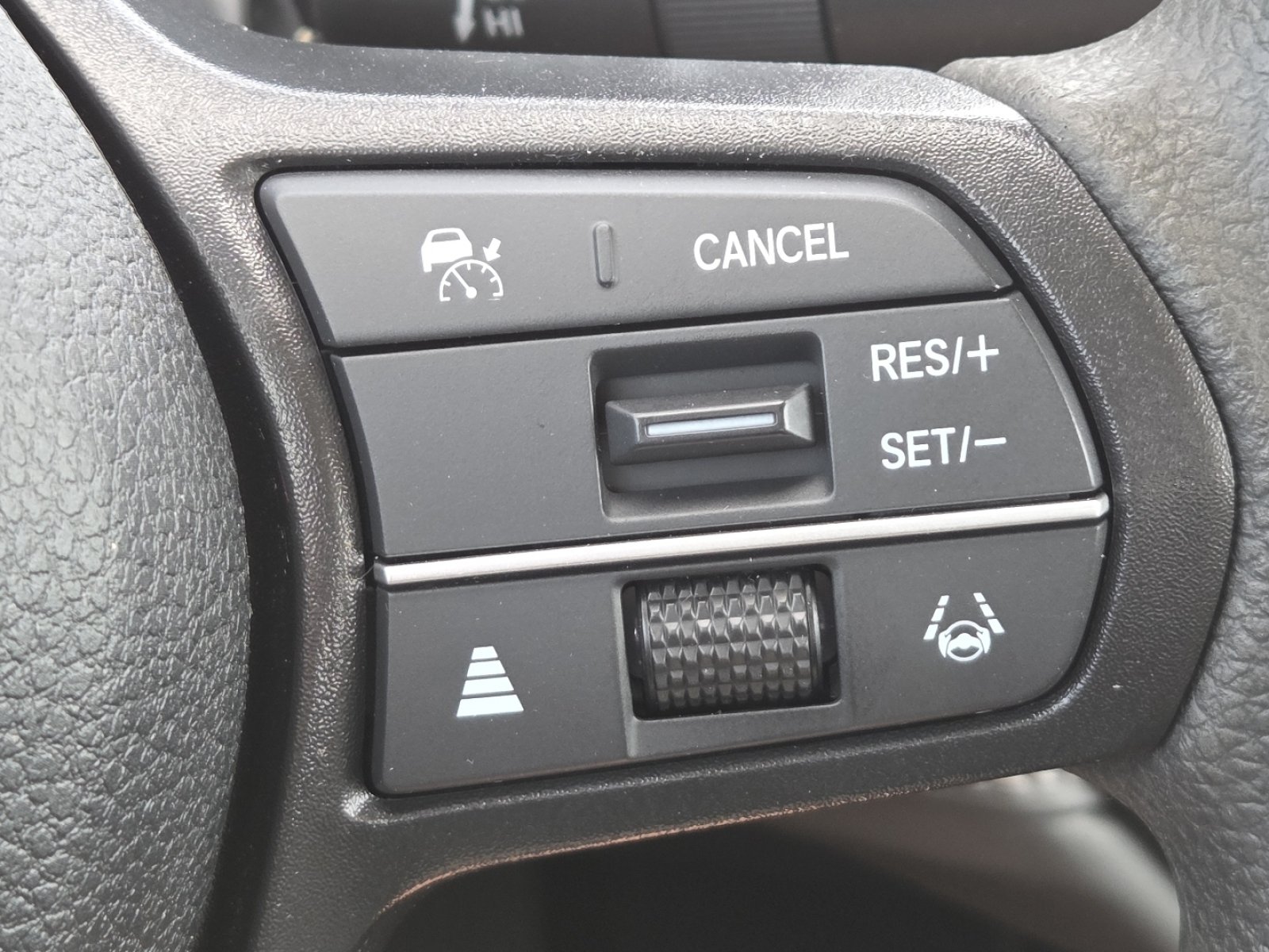 Used 2023 Honda Accord EX image 9
