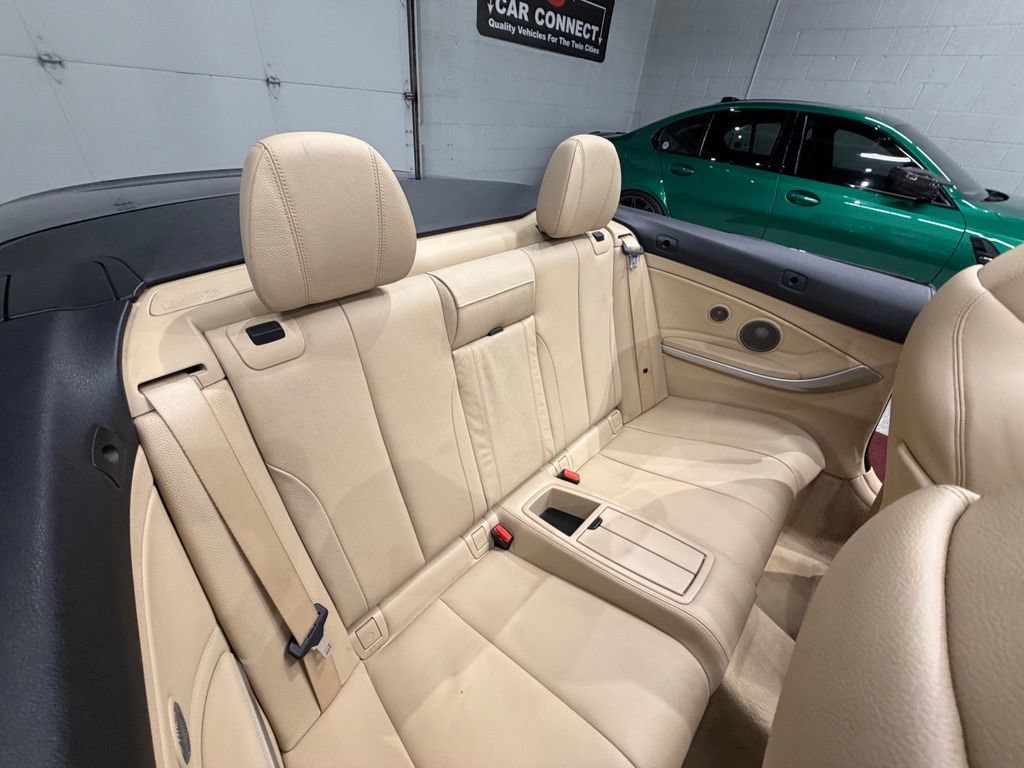 Used 2014 BMW 435i Convertible RWD image 31