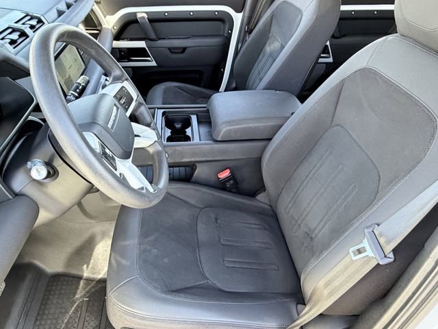 Used 2020 Land Rover Defender 110 SE image 6