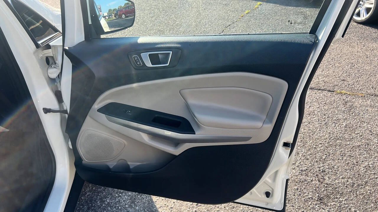 Used 2020 Ford EcoSport Titanium AWD/4WD image 24