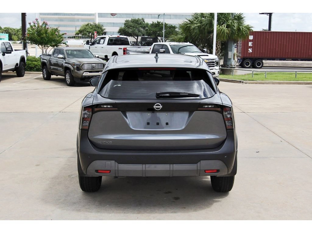 Used 2025 Nissan Kicks S w/ Charging Package FWD image 6