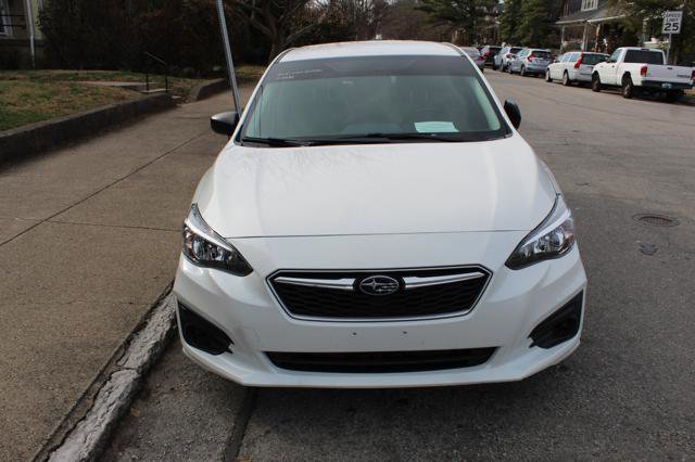Used 2018 Subaru Impreza 2.0i image 2