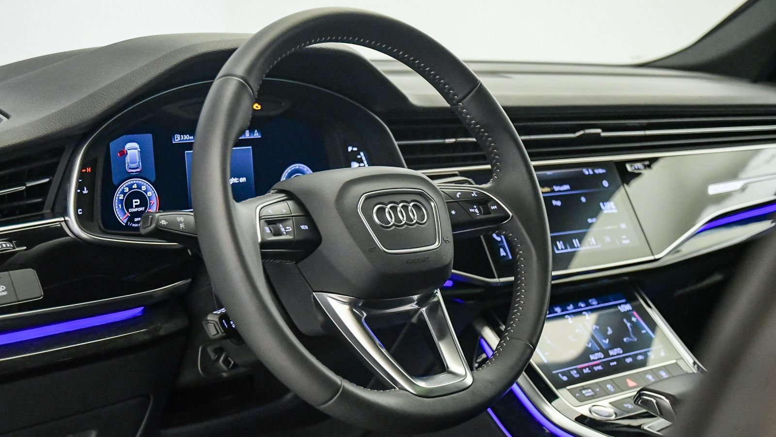 Used 2019 Audi Q8 Premium Plus AWD/4WD image 23