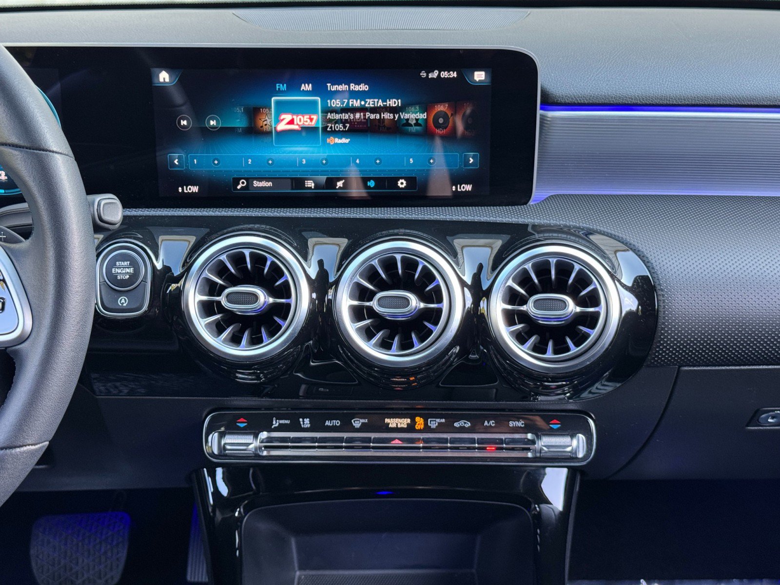 Used 2020 Mercedes-Benz A 220 w/ Premium Package image 23
