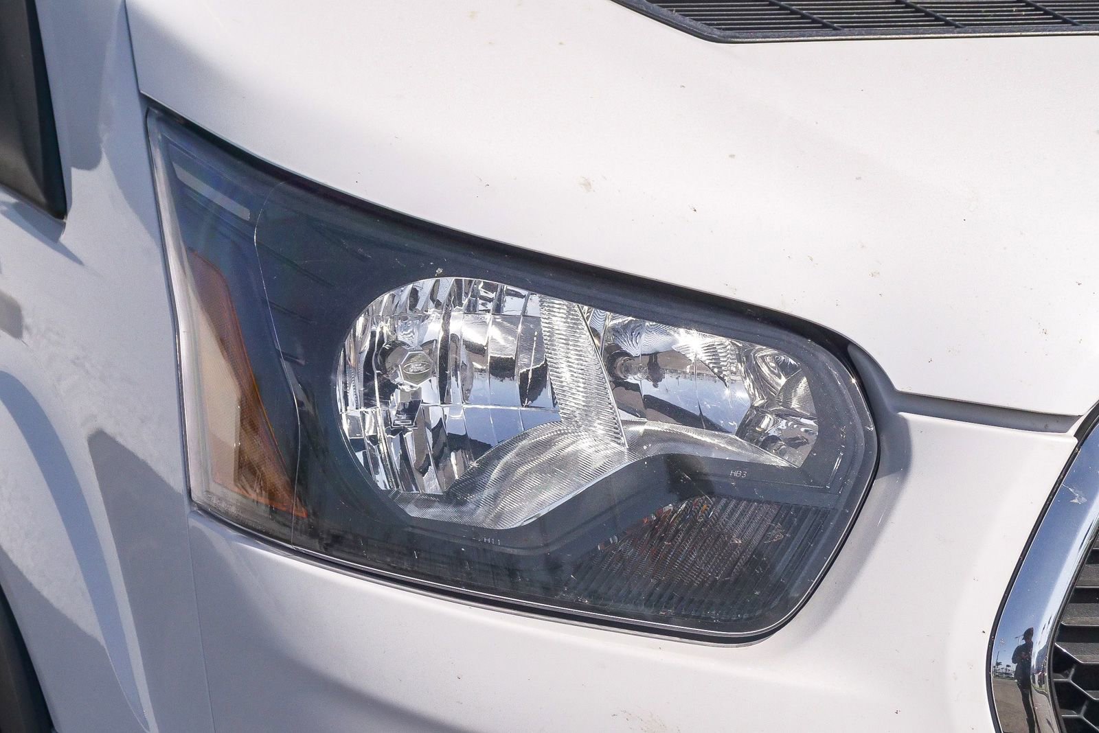 Used 2024 Ford Transit 350 XLT RWD image 4