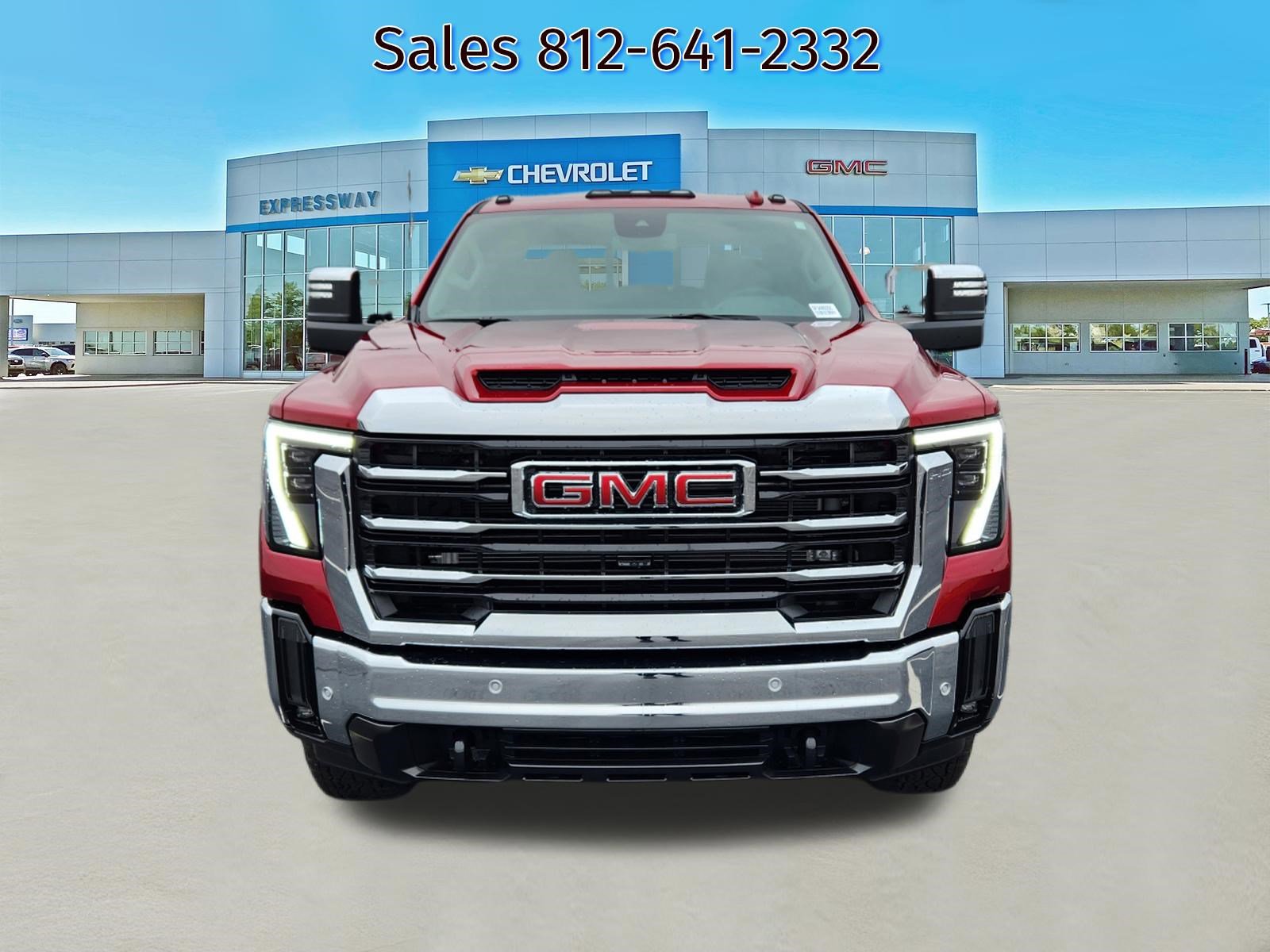 Used 2025 GMC Sierra 3500 SLT image 2