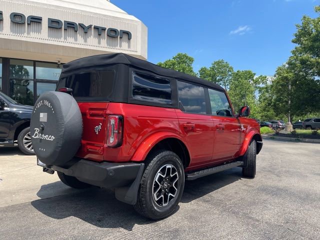 Used 2023 Ford Bronco Outer Banks AWD/4WD image 3