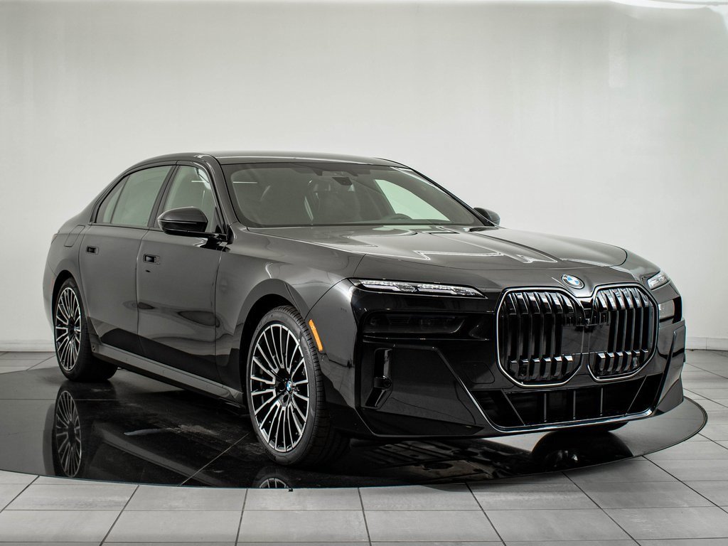 New 2026 BMW 740i xDrive w/ Executive Package image 16