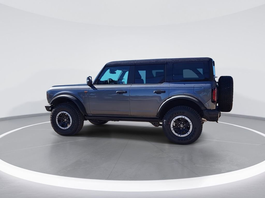 New 2025 Ford Bronco Badlands image 4