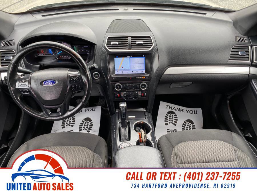 Used 2017 Ford Explorer XLT w/ Equipment Group 201A image 15