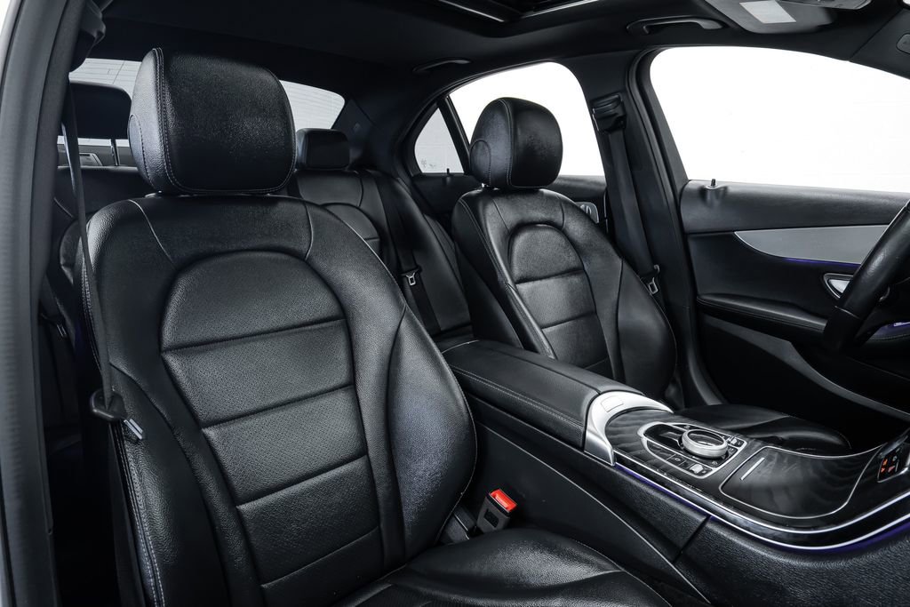 Used 2020 Mercedes-Benz C 300 Sedan w/ Premium Package image 22