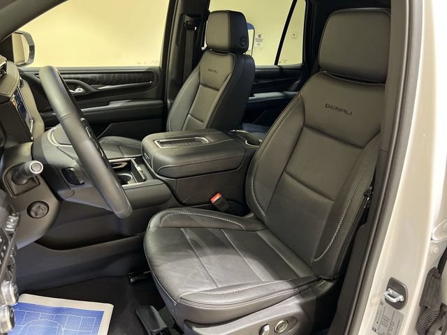 Certified 2023 GMC Yukon Denali w/ LPO, Floor Liner Package AWD/4WD image 18