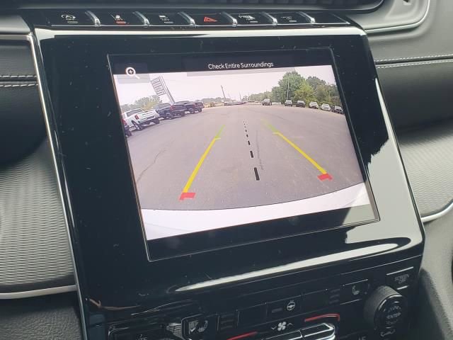 Used 2024 Jeep Grand Cherokee L Laredo image 20