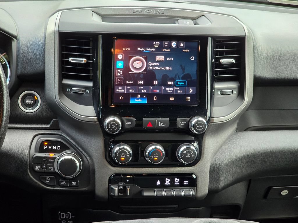 Used 2025 RAM 1500 Warlock AWD/4WD image 33