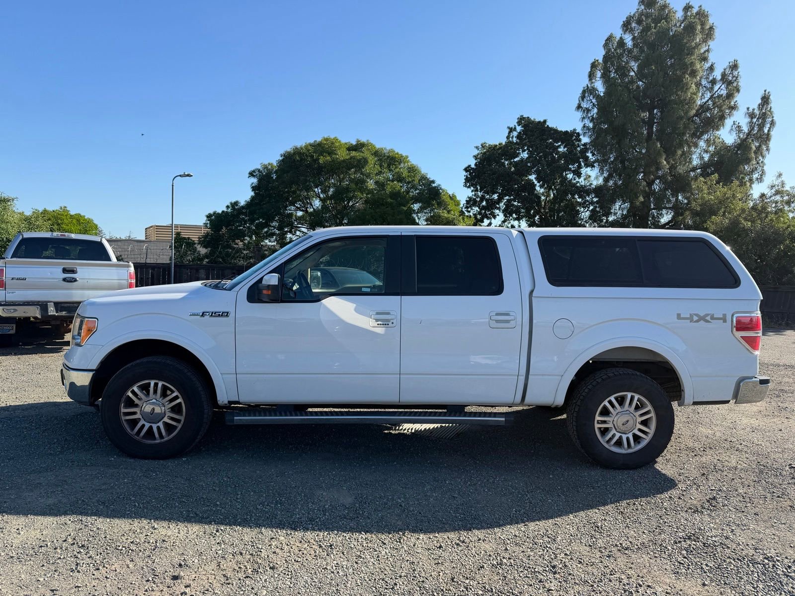 Used 2012 Ford F150 Lariat w/ Lariat Plus Pkg AWD/4WD image 2