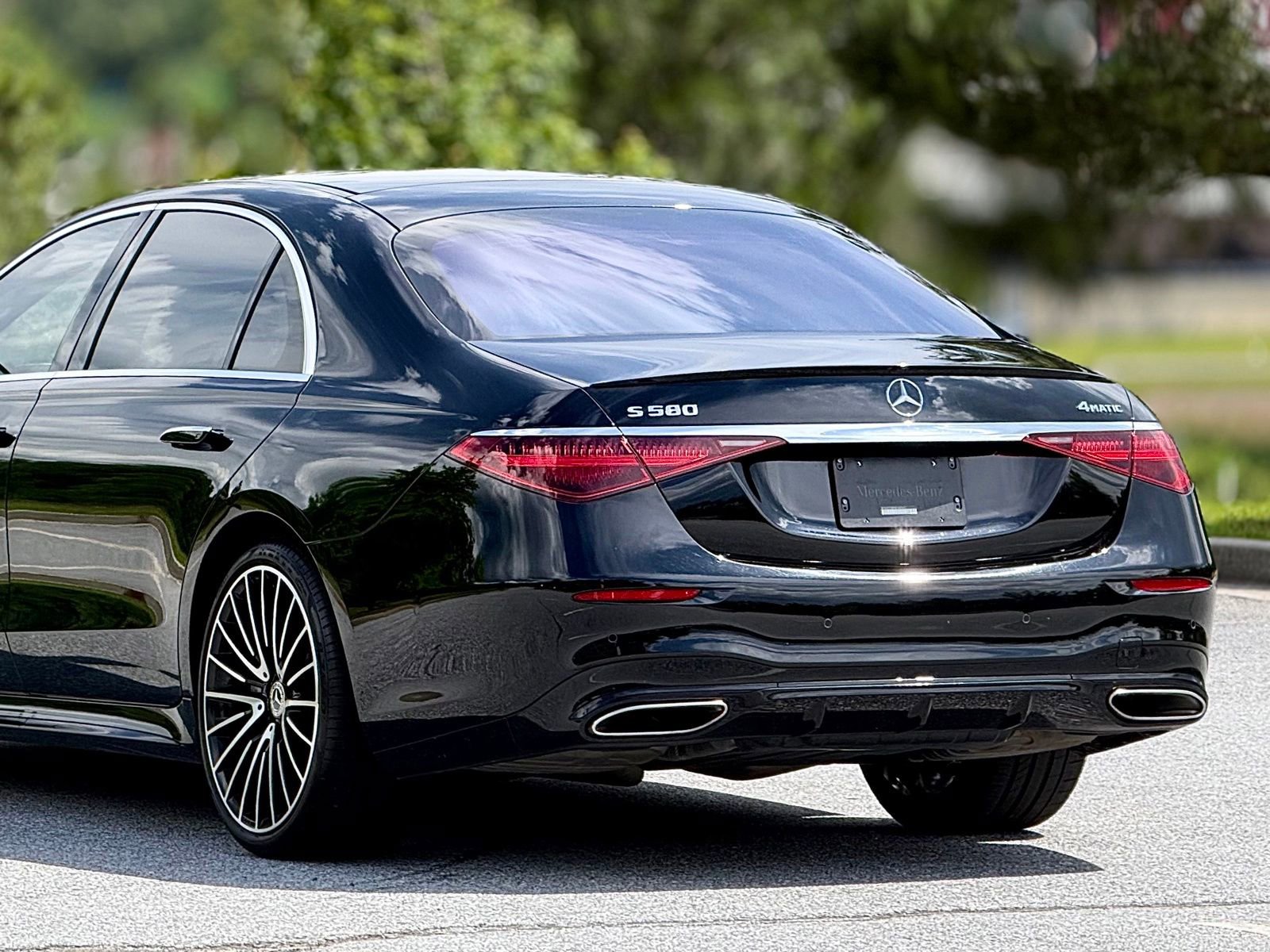 Used 2022 Mercedes-Benz S 580 4MATIC Sedan image 49