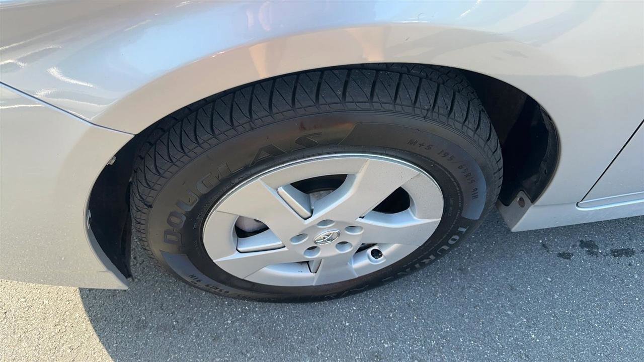 Used 2010 Toyota Prius Two FWD image 18
