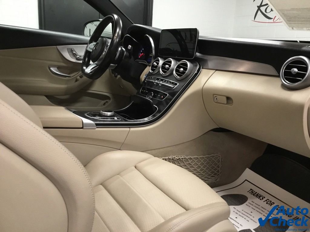 Used 2019 Mercedes-Benz C 300 4MATIC Coupe image 30