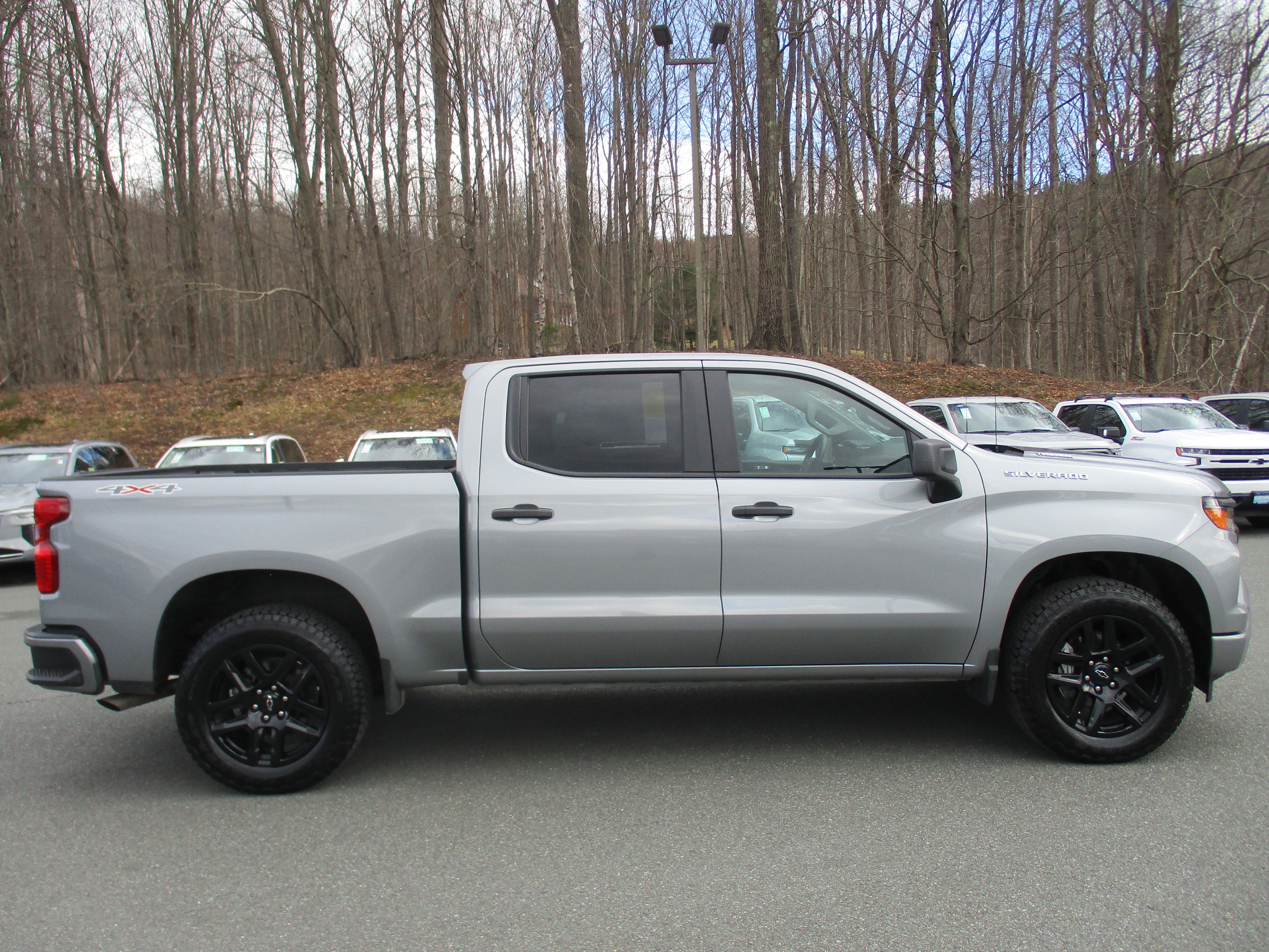 Certified 2025 Chevrolet Silverado 1500 Custom image 4