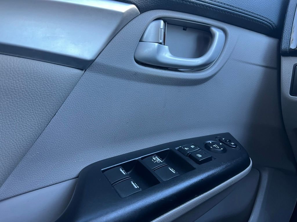 Used 2015 Honda Civic EX-L image 26