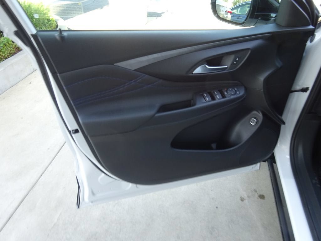 New 2026 Buick Envista Sport Touring w/ Convenience I Package FWD image 23