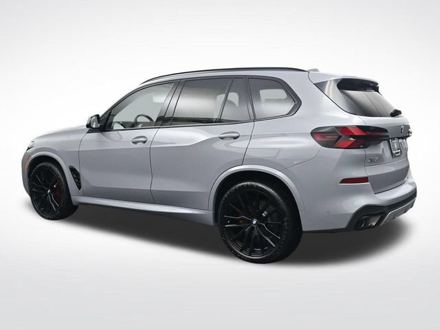 New 2026 BMW X5 xDrive40i w/ M Sport Package AWD/4WD image 7