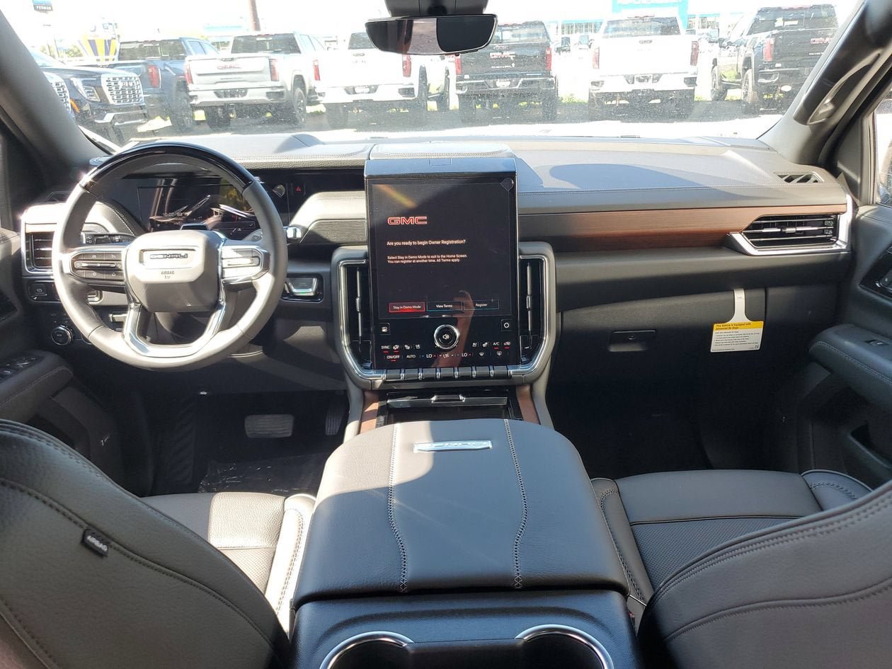 New 2026 GMC Yukon XL Denali w/ Denali Reserve Package AWD/4WD image 12