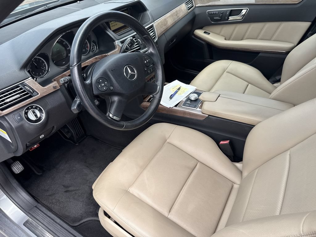 Used 2011 Mercedes-Benz E 350 Sedan image 10